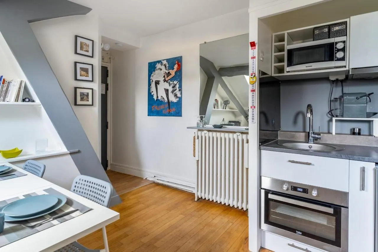 Lovely Studio 5 Min Away From The Louvre Museum - Welkeys Lejlighed Paris
